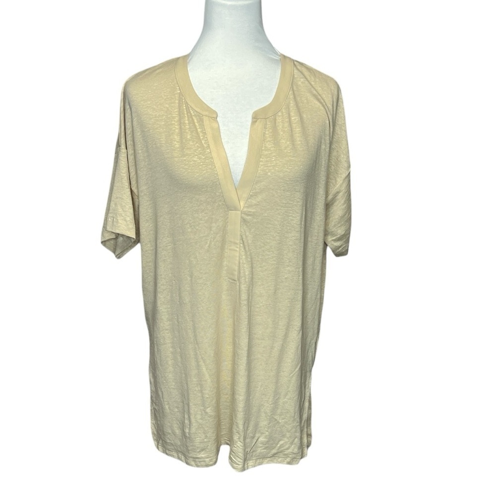 Lysse’ Beige V-Neck Short Sleeve Blouse